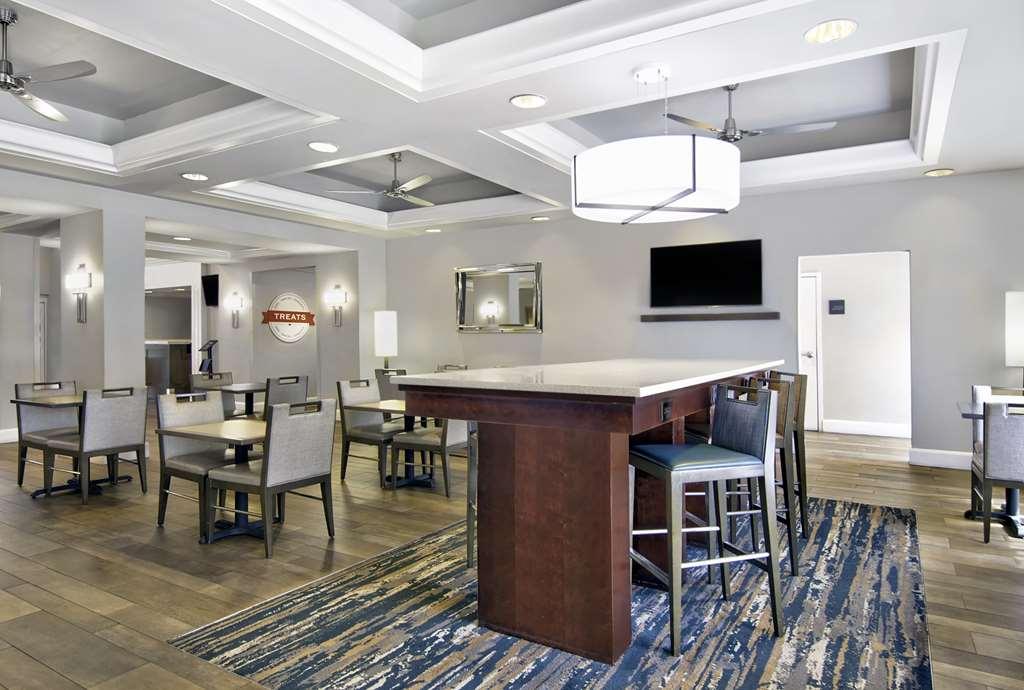 Hampton Inn Ft Lauderdale Airport North Cruise Port Fort Lauderdale Restoran gambar